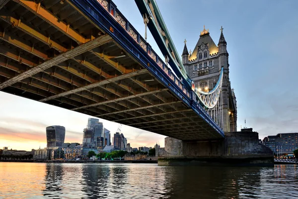 Tower Bridge Felvonóhíd Londonban Egyesült Királyság — Stock Fotó