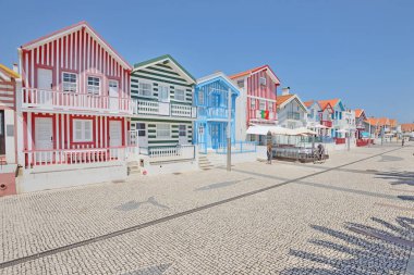 renkli evler Aveiro, Portekiz