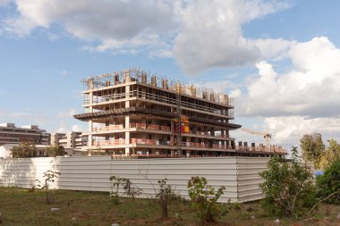 Brasilia, DF Brezilya 4 Mayıs 2022: Kuzeybatı Brasilia 'da Yeni Apartman Binalarının İnşaatı, nam-ı diğer Noroeste Sektörü