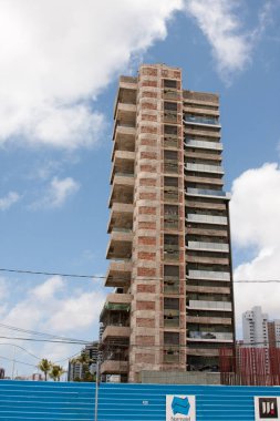Fortaleza, Ceara, Brezilya, 17 Eylül 2022 40 artı Meireles Mahallesi 'ndeki yüksek katlı apartman inşaatı 