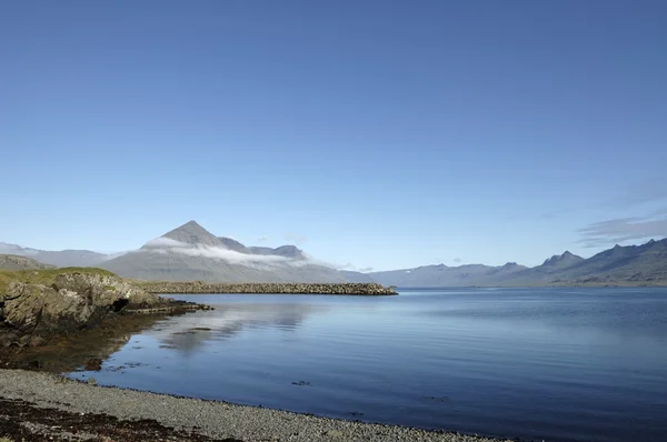 Καλοκαιρινό τοπίο στην Ισλανδία. — Φωτογραφία Αρχείου