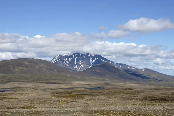 Letní horskou krajinu, Island. — Stock fotografie