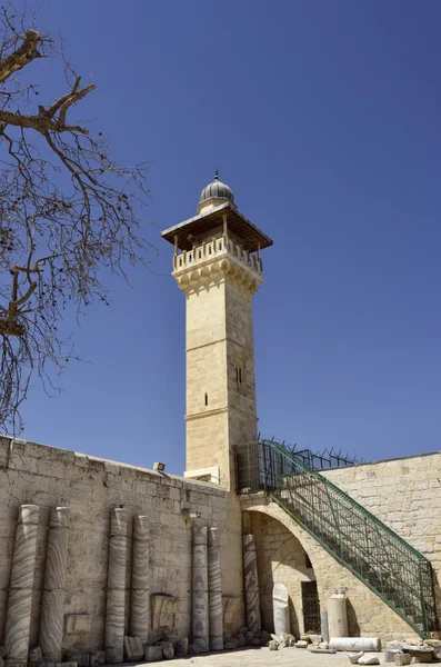 Minarete na Cidade Velha de Jerusalém . — Fotografia de Stock