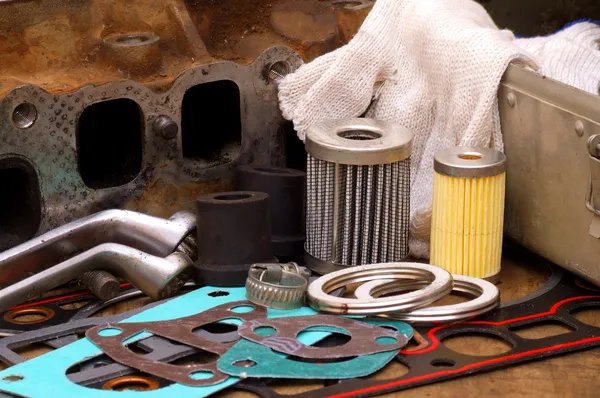 Детали для ремонта двигателей — стоковое фото