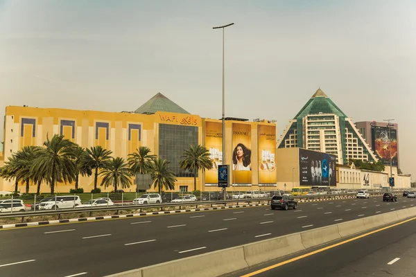 Centro commerciale WAFI a Dubai Foto Stock Royalty Free