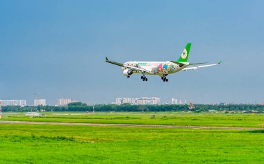 Ho Chi Minh City, Vietnam - 22 Mayıs 2021: Yük uçağı B-16333 Airbus A330 ile Tan Son Nhat Uluslararası Havalimanı 'na inmiştir, Ho Chi Minh City, Vietnam
