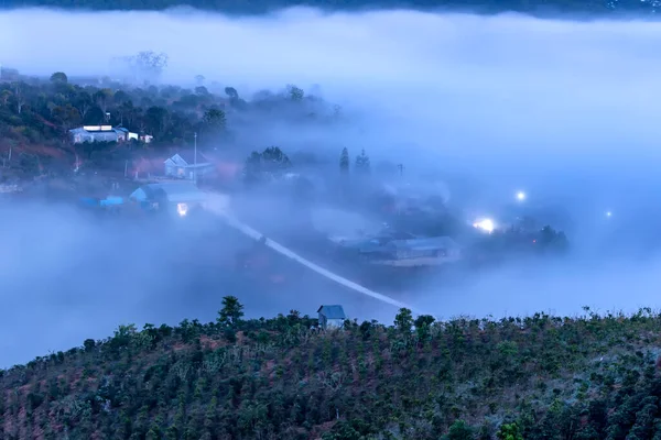 Night Scene Hillside Small Town Fog Shrouded Colorful Houses Lights —  Fotos de Stock