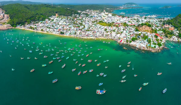 Vista Aérea Barco Pesca Madeira Mar Uma Cidade Thoi Phu — Fotografia de Stock