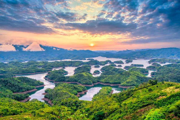 Lago Dung Visto Desde Arriba Con Pacífico Fondo Cielo Amanecer —  Fotos de Stock