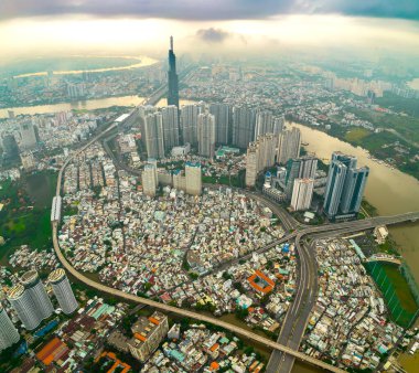 Ho Chi Minh şehri, Vietnam - 1 Haziran 2022: Ho Chi Minh City, Vietnam 'da kalp sektörünün merkezindeki gökdelenlerin hava manzarası