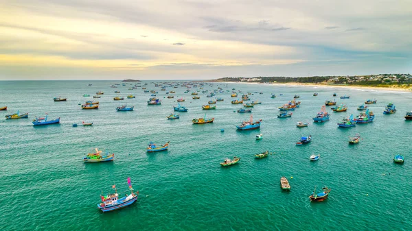 Mui Vila Piscatória Vista Cima Com Centenas Barcos Ancorados Para — Fotografia de Stock