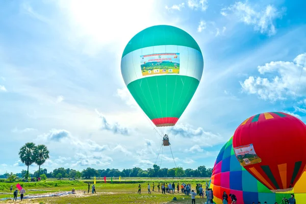 Giang Vietnam Septiembre 2022 Festival Globos Aerostáticos Campo Después Cosecha — Foto de Stock