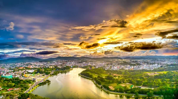 Luftaufnahme Von Lat Stadt Mit Sonnenuntergang Himmel Schöne Touristenziel Zentralen — Stockfoto