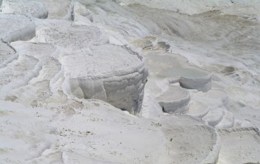 karbonat travertenleri teraslar halinde pamukkale, Türkiye