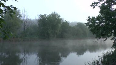 sabah sis Nehri üzerinde