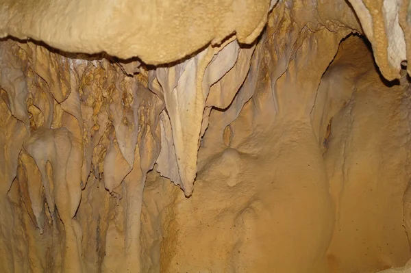 Krasové jevy v jeskyni. — Stock fotografie