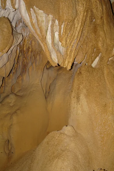 Karst formations in the cave. — Stock Photo, Image