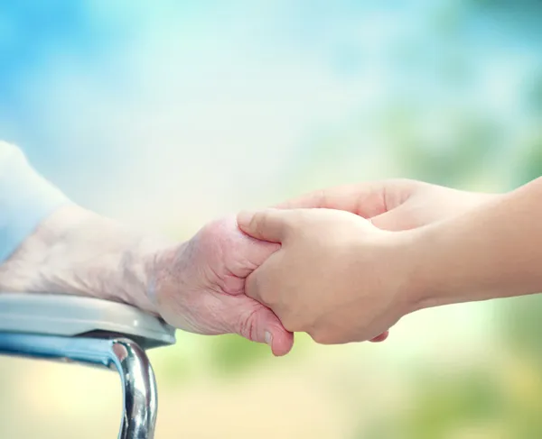 Bekçi ile elele kadın kıdemli