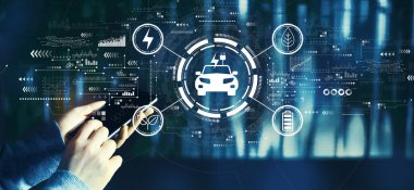 Akıllı telefon kullanan kişi ile EV kavramı