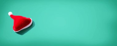 Küçük Noel Baba şapkası.