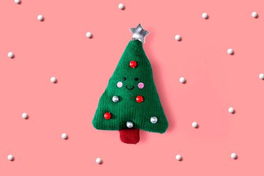 Noel yastık ağacı tepe görünümü