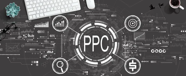 PPC - Betala per klick-koncept med ett datortangentbord — Stockfoto