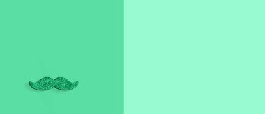 Aziz Patrick Günü yeşil bıyığı