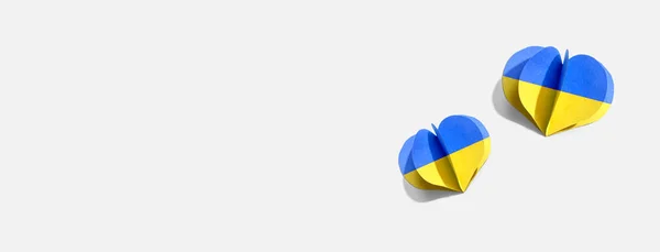 Herzen in den Farben der ukrainischen Flagge — Stockfoto