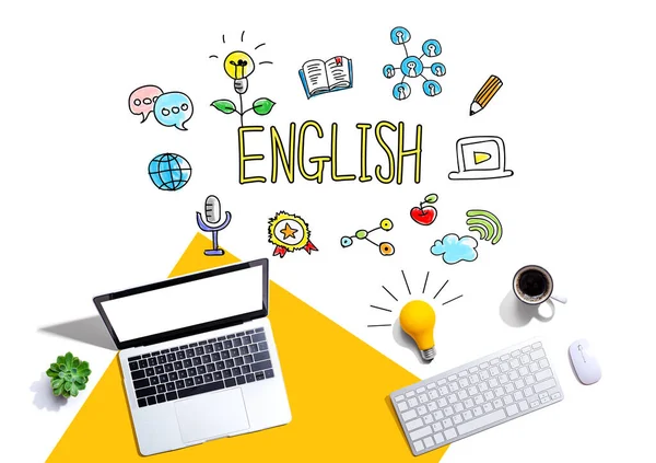 Bilgisayarlar ve ampullerle İngilizce kavramı öğrenmek — Stok fotoğraf