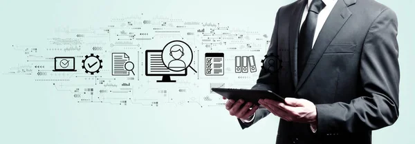 Document management systeem concept met zakenman in het bezit van een tablet — Stockfoto