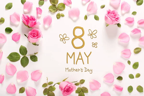 Muttertagsbotschaft mit Rosen und Blättern — Stockfoto