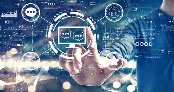 Şehrin arka planında bir adamla sosyal medya teması