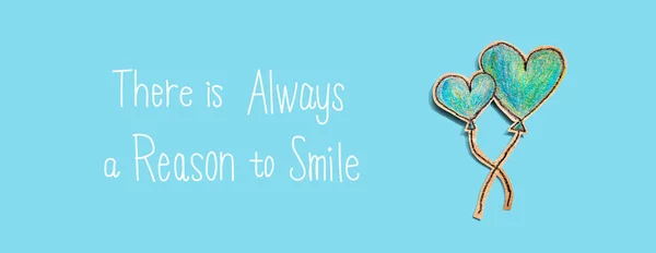 Zawsze Jest Powód Uśmiechu Ręki Rysować Niebieskie Serca Płaski Leżał — Zdjęcie stockowe
