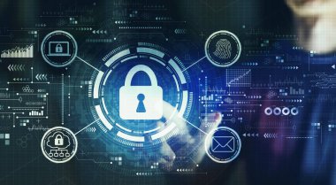 Geceleri genç bir adamın dijital ekrana dokunduğu internet ağı güvenliği kavramı