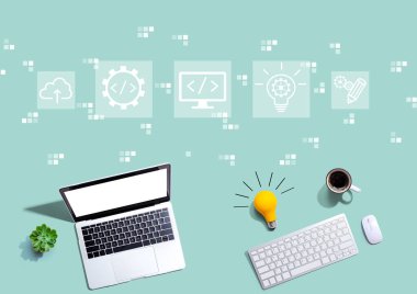 Yukarıdan gelen ampullü bilgisayarlar ile web geliştirme kavramı