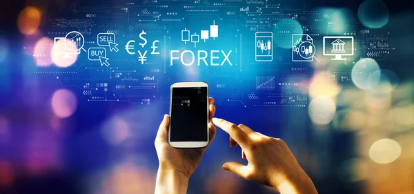 Koncepcja Forex Handlu Osobą Pomocą Smartfona — Zdjęcie stockowe
