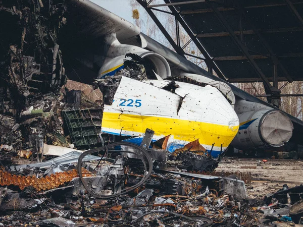 Destroyed Aircraft Mriya 225 City Gostomel Ukraine 2022 — стоковое фото