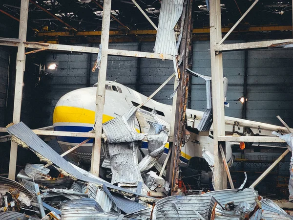 Destroyed Airport City Gostomel Mriya 225 Aircraft Ruslan 124 Aircraft — стоковое фото