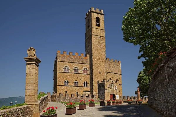 Poppi Arezzo Toskana Italien Die Mittelalterliche Burg Conti Guidi Auf — Stockfoto