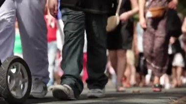 Anonim kalabalık yürüyüş