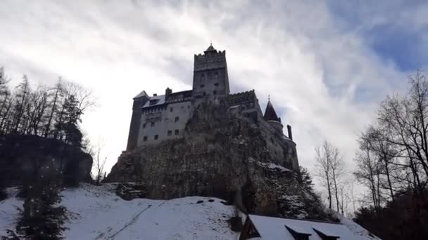 Visitando Castillo Bran Conocido Como Castillo Drácula Vista Temporada Invierno Imágenes de stock libres de derechos