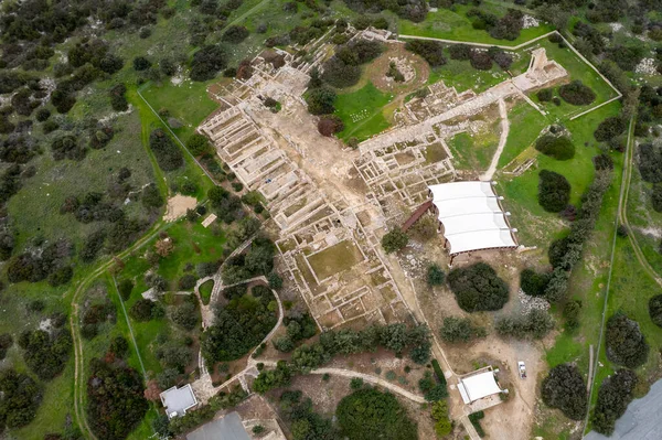 Paisagem aérea drone de Apollon Hylates arqueologia, lugar santuário. Limassol Chipre — Fotografia de Stock