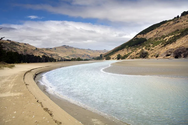 Ujście rzeki, okains bay, south island, Nowa Zelandia — Zdjęcie stockowe