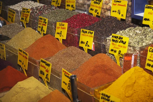 Spices in the SPice Bazaar, Istanbul, Turkey — Stock Photo, Image