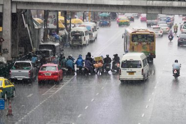 Bangkok, Tayland - Ekim 11: motosiklet torr barınma