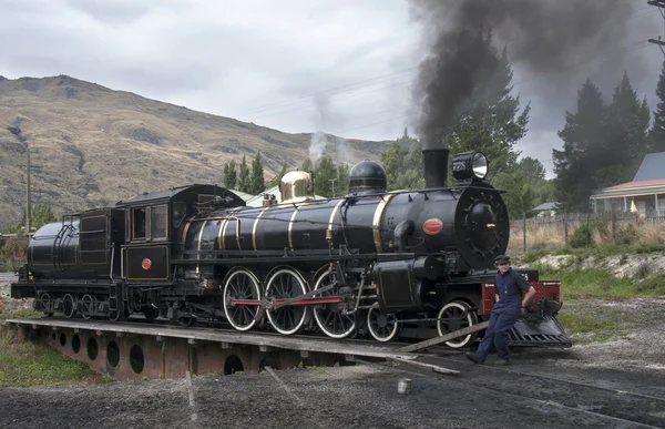 KINGSTON, NEW ZEALAND - FEB 21ST: The "Kingston Flyer" on a turn — Stock Photo, Image