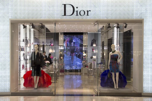 Dior mağaza