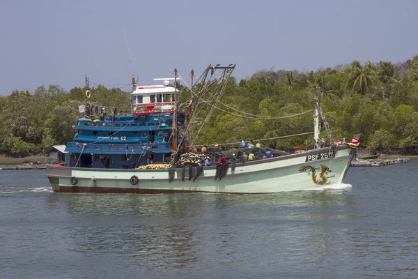 Thai horgászcsónak — Stock Fotó