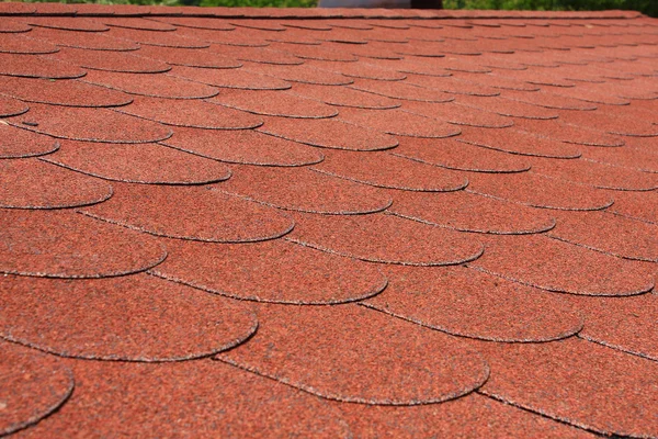 Telha de asfalto vermelho — Fotografia de Stock