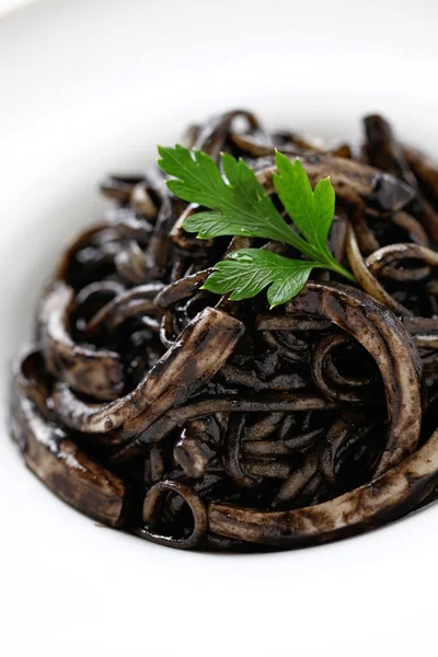 Squid ink pasta — Stock Photo, Image